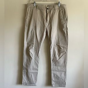 Outer Known S.E.A leg Chino